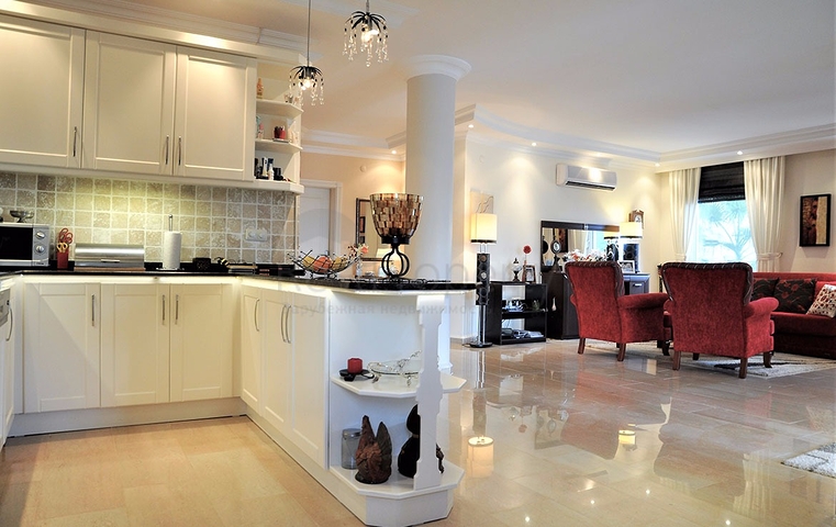 اطلالة بحر -فيلا مستقلة مع مسبج خاص -في كارجي جاك / الانيا 