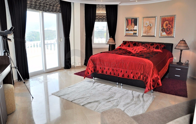 اطلالة بحر -فيلا مستقلة مع مسبج خاص -في كارجي جاك / الانيا 