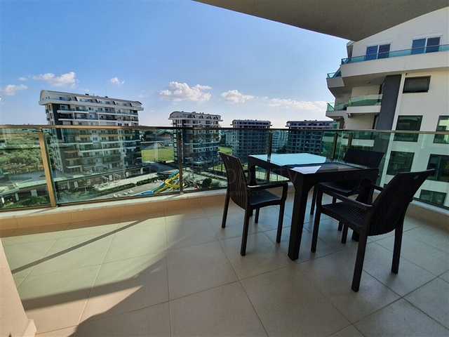 مجمع بخدمات 5 نجوم - شثة مفروشة 1+1 - في افسلار / الانيا 