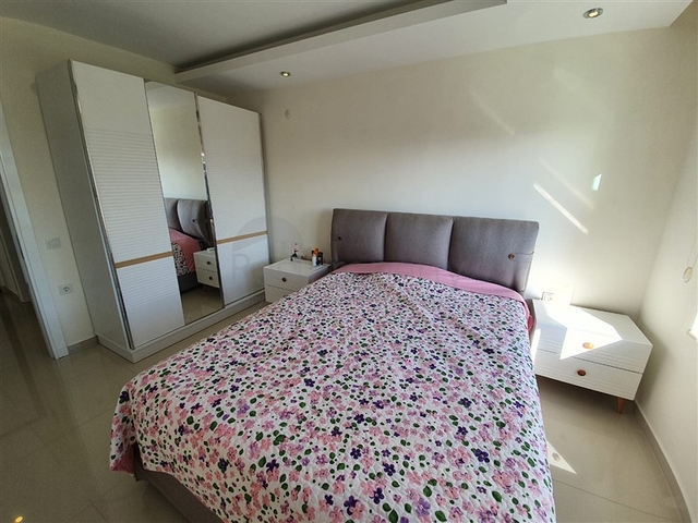 مجمع بخدمات 5 نجوم - شثة مفروشة 1+1 - في افسلار / الانيا 