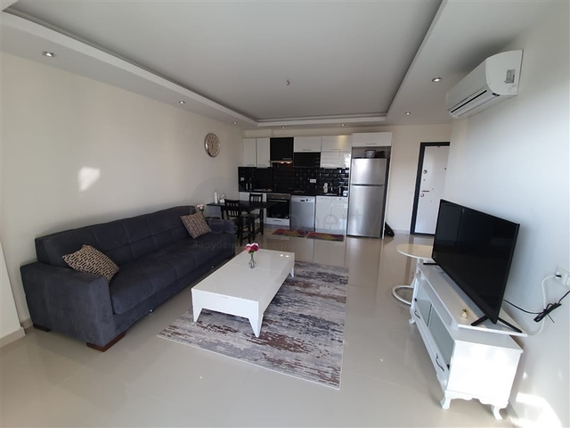 مجمع بخدمات 5 نجوم - شثة مفروشة 1+1 - في افسلار / الانيا 