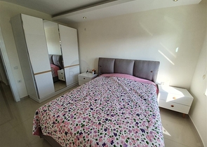 مجمع بخدمات 5 نجوم - شثة مفروشة 1+1 - في افسلار / الانيا 