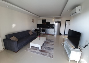 مجمع بخدمات 5 نجوم - شثة مفروشة 1+1 - في افسلار / الانيا 