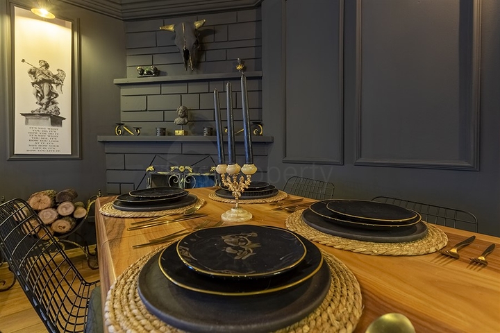 شقة انيقة - تصميم غرفة وصالة - في مركز الانيا 