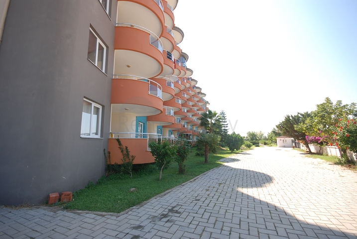 اطلالة بحرية -سعر مناسب -شقة 2 غرفة وصالة - في ديمرتاش / الانيا 