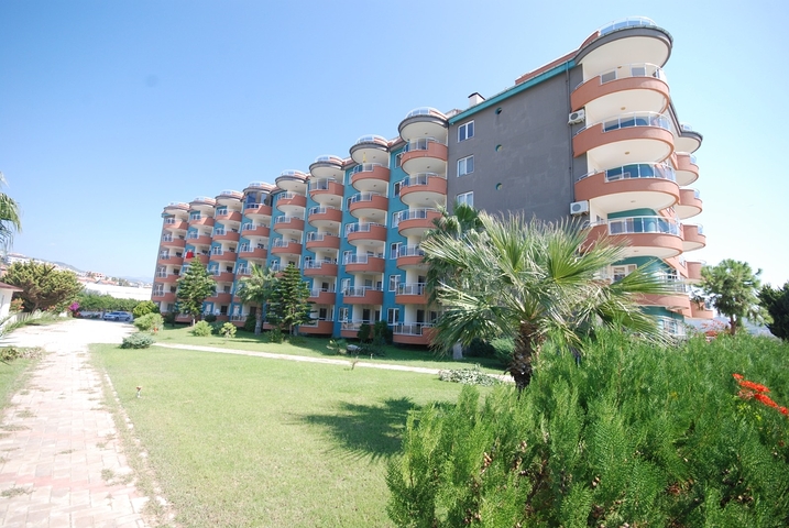 اطلالة بحرية -سعر مناسب -شقة 2 غرفة وصالة - في ديمرتاش / الانيا 