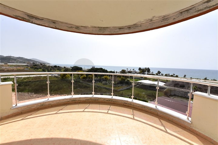 اطلالة بحرية -سعر مناسب -شقة 2 غرفة وصالة - في ديمرتاش / الانيا 