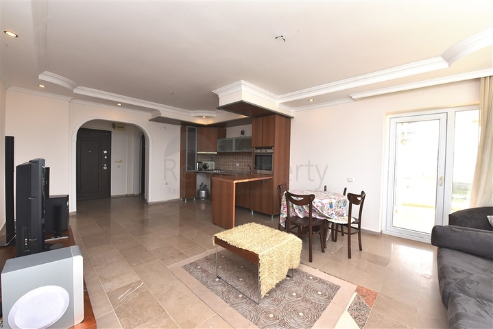 اطلالة بحرية -سعر مناسب -شقة 2 غرفة وصالة - في ديمرتاش / الانيا 