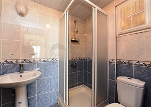 اطلالة بحرية -سعر مناسب -شقة 2 غرفة وصالة - في ديمرتاش / الانيا 