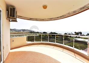 اطلالة بحرية -سعر مناسب -شقة 2 غرفة وصالة - في ديمرتاش / الانيا 