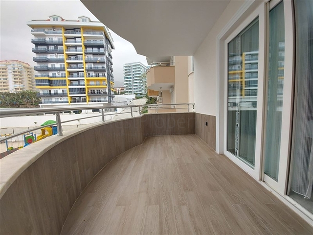 شقة عائلية 2 غرفة وصالة -اثاث جديد -في مهموتلار / الانيا 