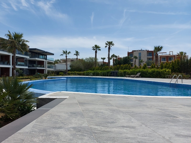 شقق للبيع في بودروم - ضمن مجمع فاخر . 