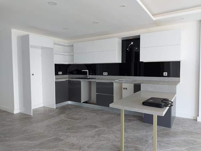 شقق للبيع في بودروم - ضمن مجمع فاخر . 