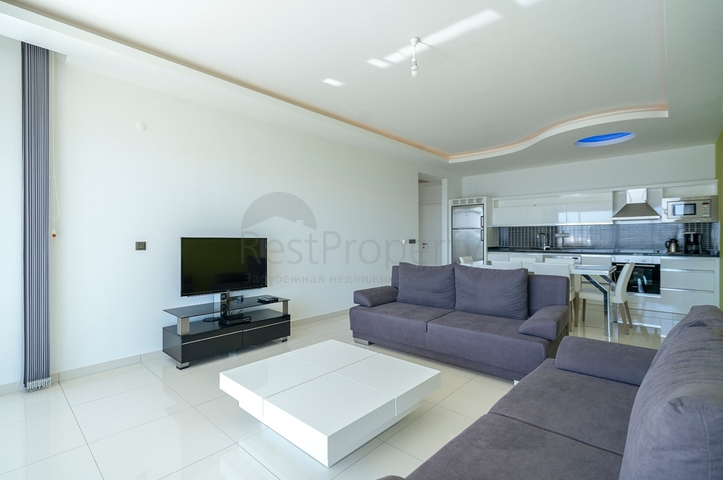 اطلالة بحر مباشرة - شقة 2 غرفة وصالة - مجمع فاخر - في كاستل / الانيا 