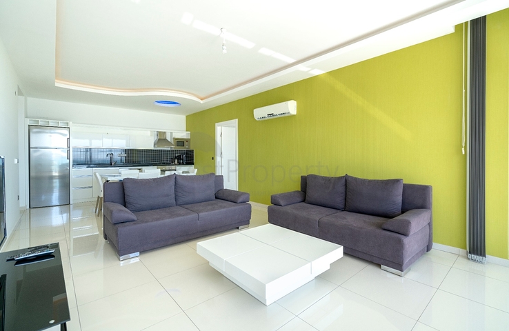 اطلالة بحر مباشرة - شقة 2 غرفة وصالة - مجمع فاخر - في كاستل / الانيا 