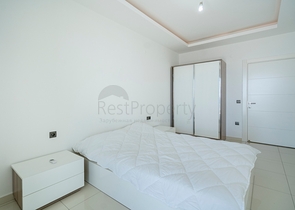 اطلالة بحر مباشرة - شقة 2 غرفة وصالة - مجمع فاخر - في كاستل / الانيا 