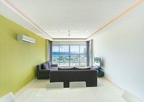 اطلالة بحر مباشرة - شقة 2 غرفة وصالة - مجمع فاخر - في كاستل / الانيا 