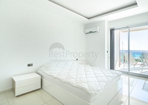 اطلالة بحر مباشرة - شقة 2 غرفة وصالة - مجمع فاخر - في كاستل / الانيا 