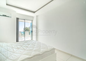 اطلالة بحر مباشرة - شقة 2 غرفة وصالة - مجمع فاخر - في كاستل / الانيا 