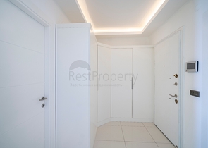 اطلالة بحر مباشرة - شقة 2 غرفة وصالة - مجمع فاخر - في كاستل / الانيا 