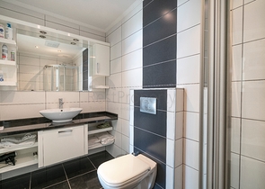 اطلالة بحر مباشرة - شقة 2 غرفة وصالة - مجمع فاخر - في كاستل / الانيا 