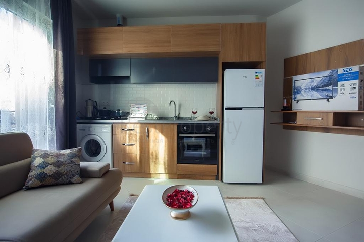 شقة غرفة وصالة -ضمن مجمع سكني جديد - في مهموتلار / الانيا 