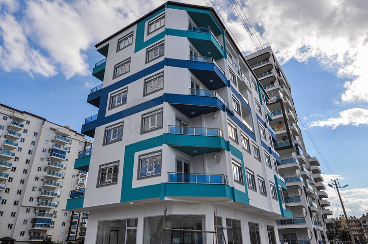 شقة ضمن بناء سكني جديد - في مهموتلار / الانيا 