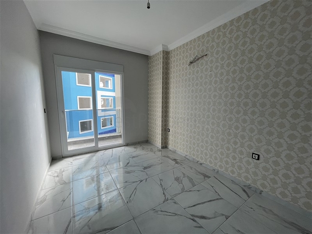 شقق للبيع في الانيا -ضمن مجمع سكني حديث في مهموتلار / الانيا 