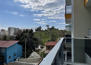 شقق للبيع في الانيا -ضمن مجمع سكني حديث في مهموتلار / الانيا 