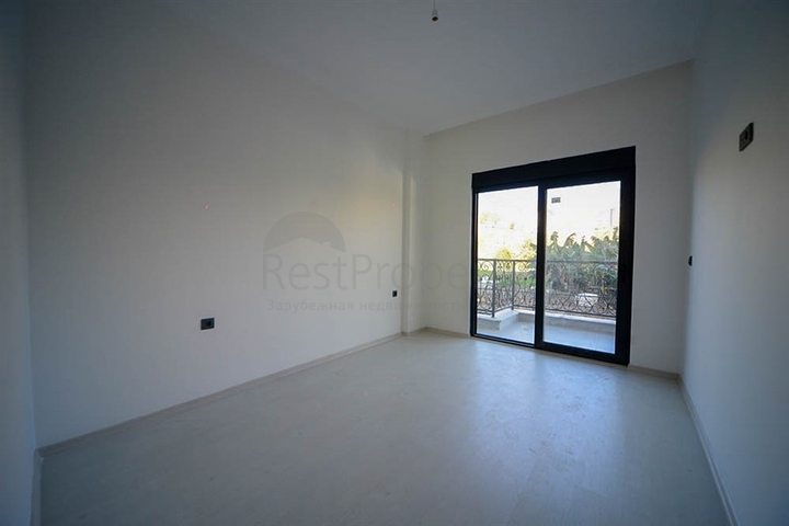 شقة غرفة وصالة - ضمن مجمع سكني حديث قريب من البحر - في مهموتلار / الانيا 