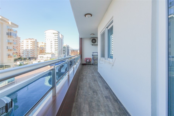 ضمن مجمع فاخر - شقة 2 غرفة وصالة - في مهموتلار/ الانيا 