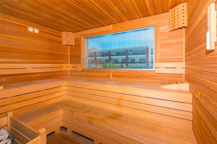 ضمن مجمع فاخر - شقة 2 غرفة وصالة - في مهموتلار/ الانيا 