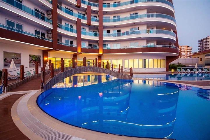 ضمن مجمع فاخر - شقة 2 غرفة وصالة - في مهموتلار/ الانيا 