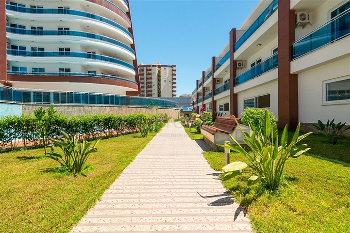 ضمن مجمع فاخر - شقة 2 غرفة وصالة - في مهموتلار/ الانيا 