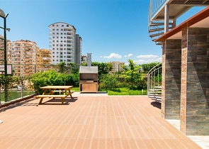 ضمن مجمع فاخر - شقة 2 غرفة وصالة - في مهموتلار/ الانيا 