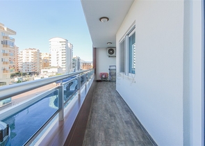 ضمن مجمع فاخر - شقة 2 غرفة وصالة - في مهموتلار/ الانيا 