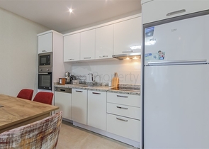 ضمن مجمع فاخر - شقة 2 غرفة وصالة - في مهموتلار/ الانيا 