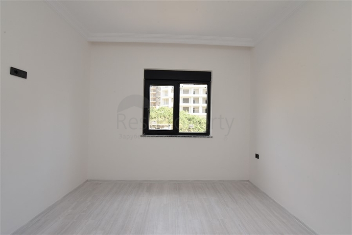 شقة غرفة وصالة - ضمن مجمع سكني في مهموتلار / الانيا 