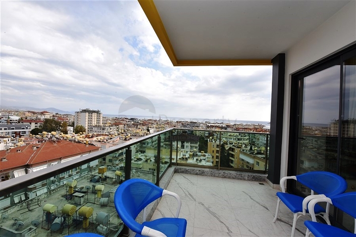 اطلالة بحر وقلعة - شقة 2 غرفة وصالة  - في مركز الانيا 