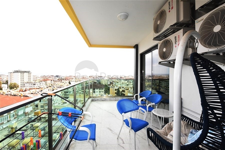 اطلالة بحر وقلعة - شقة 2 غرفة وصالة  - في مركز الانيا 