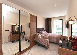 اطلالة بحر وقلعة - شقة 2 غرفة وصالة  - في مركز الانيا 