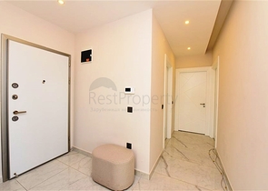 اطلالة بحر وقلعة - شقة 2 غرفة وصالة  - في مركز الانيا 