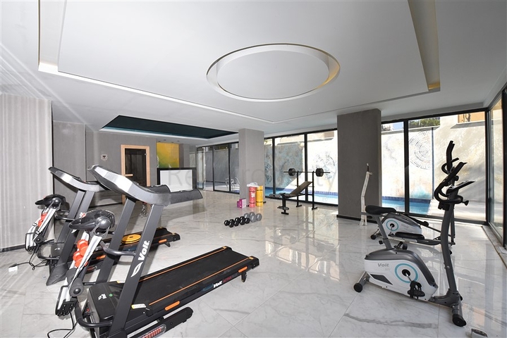 استثمر الان - شقق بالاقساط - في مجمع قيد الانشاء - مركز الانيا 