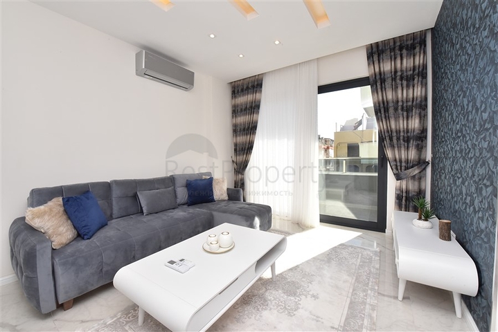 استثمر الان - شقق بالاقساط - في مجمع قيد الانشاء - مركز الانيا 