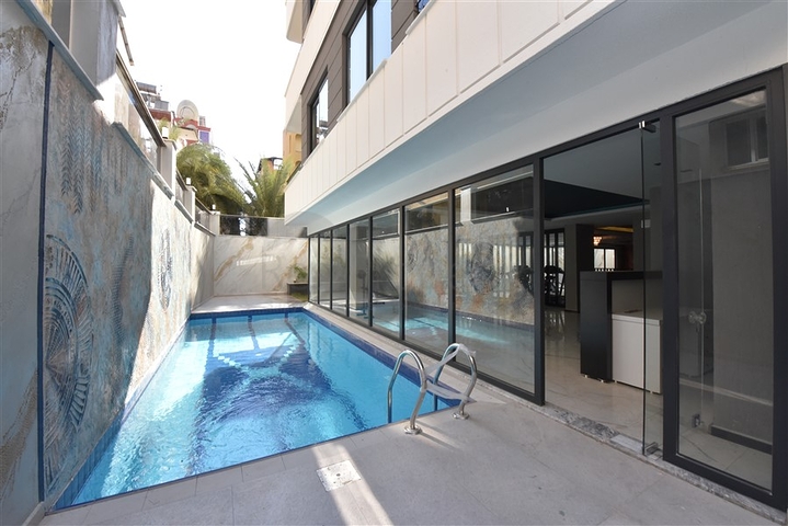 استثمر الان - شقق بالاقساط - في مجمع قيد الانشاء - مركز الانيا 