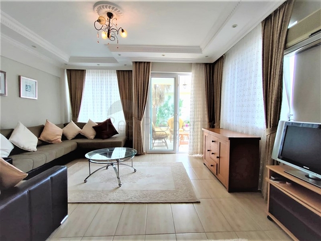 اطلالة بحر -سعر مناسب - دوبلكس 2 غرفة وصالة - في ديمرتاش / الانيا 