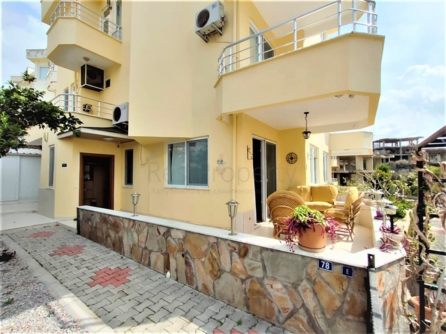 اطلالة بحر -سعر مناسب - دوبلكس 2 غرفة وصالة - في ديمرتاش / الانيا 