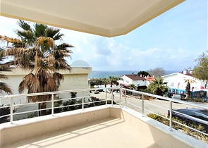 اطلالة بحر -سعر مناسب - دوبلكس 2 غرفة وصالة - في ديمرتاش / الانيا 