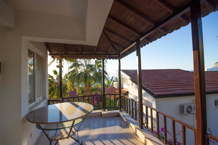 اطلالة بحر -فيلا 3 غرف نوم وصالة -مؤثثة - في منطقة كارجي جاك / الانيا 