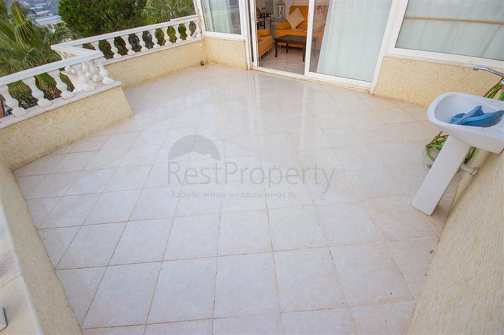 اطلالة بحر -فيلا 3 غرف نوم وصالة -مؤثثة - في منطقة كارجي جاك / الانيا 